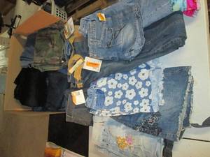 lot 207 image: Size 13-14 Ladies Large Lot of JeansShortsSkirts (Box Size21.5 X 17.5 X 15)