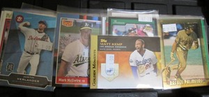 lot 4 image: 30 Baseball Star Cards