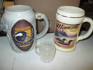 lot 229 image: MIler Lite Vikings Stein, Mini Barrel Shooter Shot Glass, Budweiser Minnesota Stein 2A