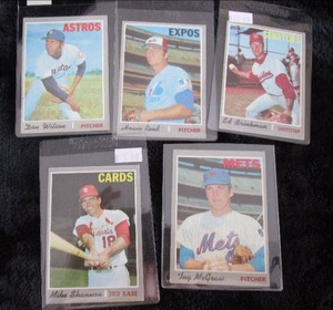 lot 38 image: 1970 Topps Baseball Cards