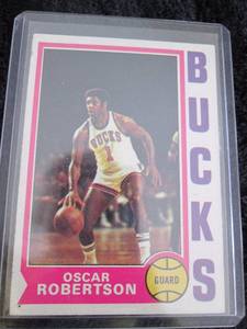 lot 50 image: 1974-75 Topps Oscar Robertson Cards