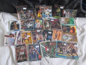 lot 67 image: (30) Basketball Star Cards
