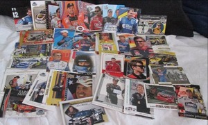 lot 70 image: Nascar Star Cards