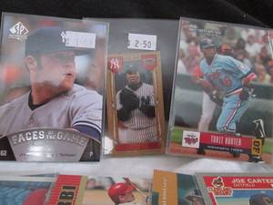 lot 72 image: (25) Baseball Star Cards