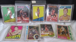 lot 84 image: 1970s Topps Basketball Cards