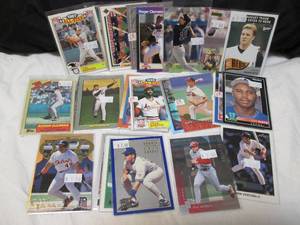 lot 109 image: (30) Baseball Star Cards