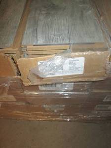 lot 248 image: 6 Cases of Lake Cottage Oak Flooring