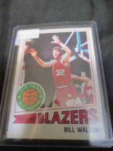 lot 120 image: 1977-1978 Topps Bill Walton Card
