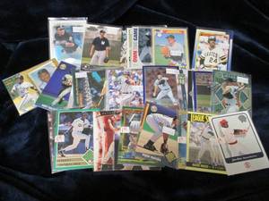 lot 125 image: (30) Baseball Star Cards
