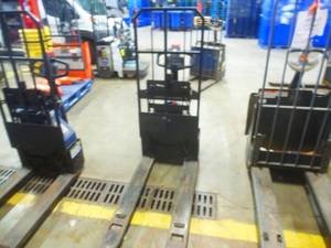 2012 Big Joe Pallet Jack #9631
