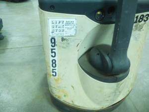 Crown Pallet Jack # 9585