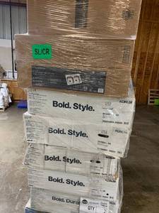Large Lot, 16 pieces total Kolar, Glacier bay and Elkay sinks. over stock product