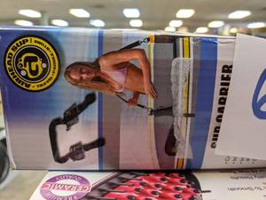 lot 643 image: Airhead Stand-Up Paddleboard Carrier