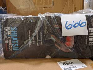 lot 666 image: Homedics Shiatsu Neck and Shoulder Massager with Heat