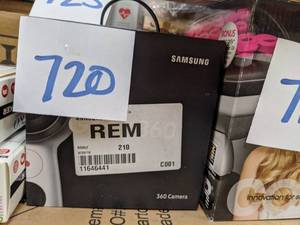 lot 720 image: Samsung Gear 360 UHD 4K Digital Camcorder - SMR210NZWAXAR