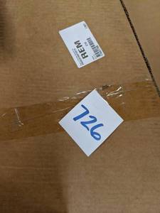 lot 726 image: AVGO Beginners 41 Full-Size Acoustic Guitar Kit