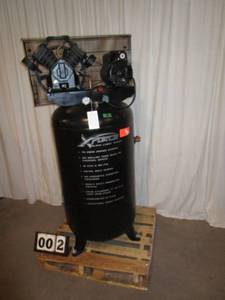 lot 2 image: X-Force 80 Gallon Air Compressor