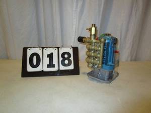 lot 18 image: Cat Pumps Pressure Washer Pump