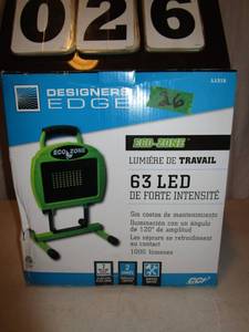 lot 26 image: Designers Edge Worklight