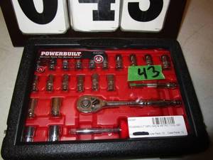 lot 43 image: Powerbuilt 24 Pc SAE-Metric Tool Set