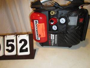 lot 52 image: Rockworth 1.2 Gallon Air Compressor
