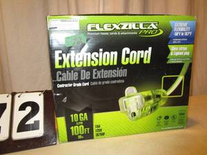 lot 72 image: Flexzilla Pro Extreme Extension Cord - 100 ft
