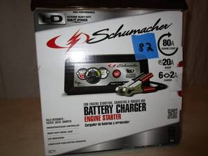 lot 82 image: Schumacher Extreme Heavy Duty Battery Charger