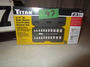 lot 97 image: Titon 14 SAE-Metric Socket Set