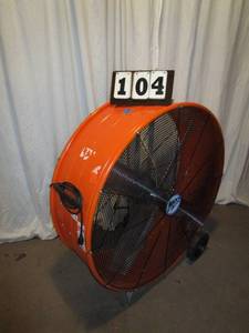 lot 104 image: Max Air 42 Fan