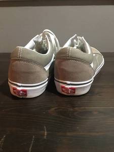 lot 38 image: Vans Mens 12