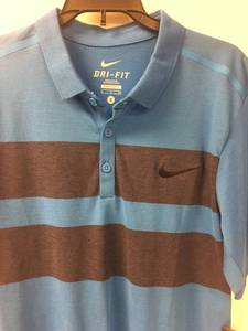 lot 10 image: Nike Dry Fit Blue - Small