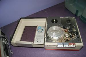 lot 33 image: Vintage Reel to Reel Player