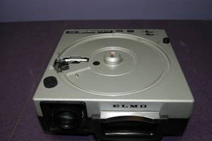 lot 47 image: Elmo Omnigraphic 300AF 35mm Slide Projector