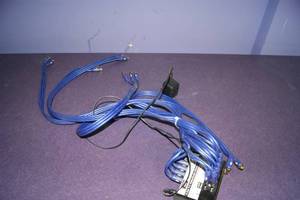 lot 62 image: DAS-5 S-Video Distribution Amplifiers