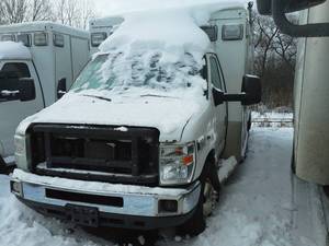 lot 15 image: 2012 Ford E-450 Super Duty Ambulance - A31378