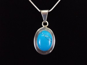 .925 Sterling Silver Turquoise Howlite Cabochon Pendant Necklace