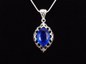NEW .925 Sterling Silver Faceted Blue Crystal Pendant Necklace