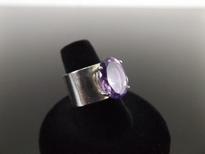 .925 Sterling Silver Oval Cut Amethyst Thick Band Ring Size 8