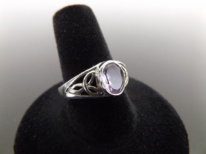 .925 Sterling Silver Oval Cut Amethyst Celtic Knot Ring Size 9