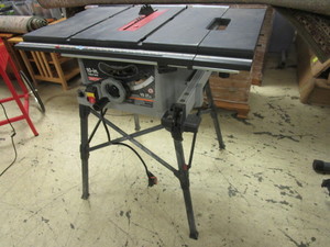 lot 517 image: CRAFTSMAN 10 TABLE SAW
