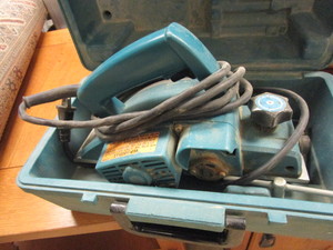 lot 529 image: MAKITA POWER PLANER