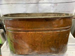 Antique Vintage Tub