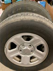 Lot of 2 Goodyear Wrangler Tires P225  75  R16