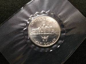 lot 208 image: 1982 George Washington Commemorativ...