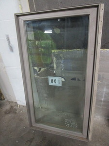 lot 612 image: MARVIN PICTURE WINDOW, 31 x 56