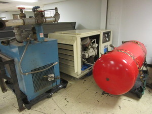 lot 608 image: INGERSOLL-RAND SSR XFE 50 AIR COMPRESSOR, WITH ARROW PNEUMATICS AIR DRYER AND AIR TANK