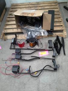 lot 16 image: Santa Cruz Assembly and Wiring Harnesses