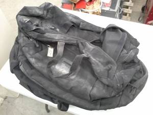 lot 62 image: Lot of (5) Galls Duffel Bags