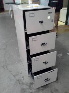 lot 71 image: Meilink Steel Safe Company Fire-Fyter Fireproof File Cabinet 4-Locking Drawer