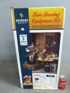 lot 3 image: Beer Brewing Equipment Kit